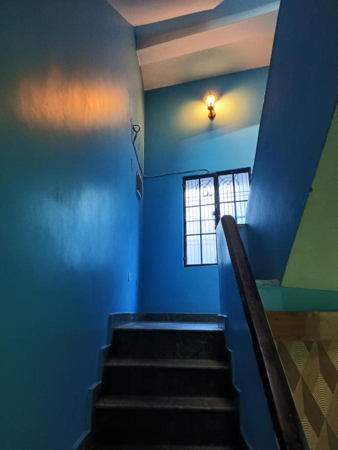 Trinetra Inn พาราณสี ภายนอก รูปภาพ